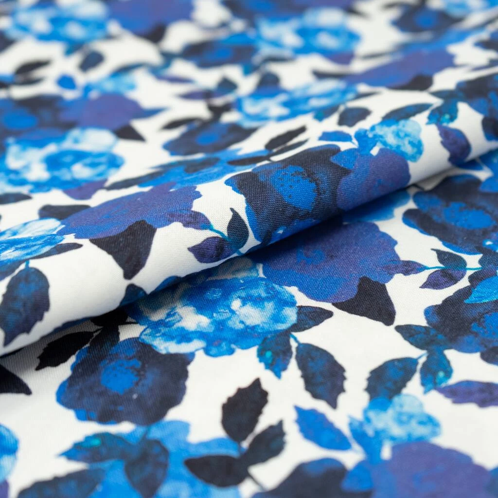 Deals ๐ SINGER China Blue Batiks Floral Cotton Fabric ๐ 2 Deals ๐ SINGER China Blue Batiks Floral Cotton Fabric ๐ - Image 2